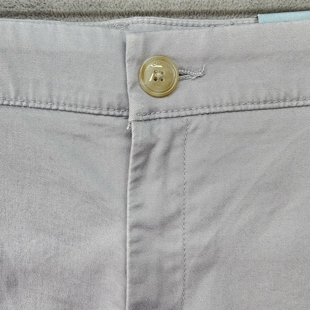 NWT Liz Claiborne Bermuda Shorts Womens 16 Gray Stretch Mid Rise Pockets - Picture 3 of 14